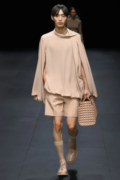 Look 21